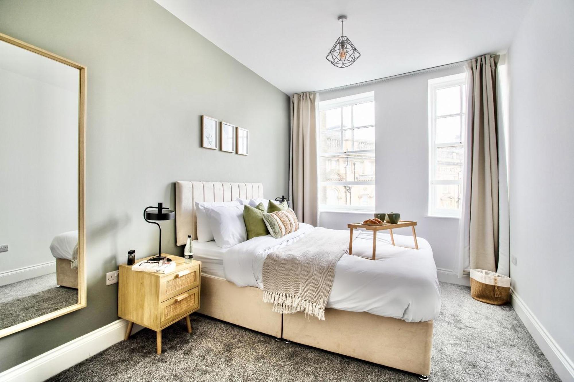 The Yorkshire Crown - Luxury Apartment - Free Parking Nearby 해러게이트 외부 사진